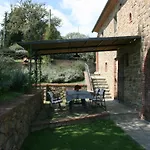 Charming Countryside With Pool فيلة *