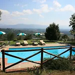 فيلة Charming Countryside With Pool